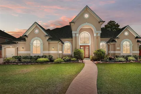 7002 Wheaton Crest Ln, Spring, TX 77379 photo 1