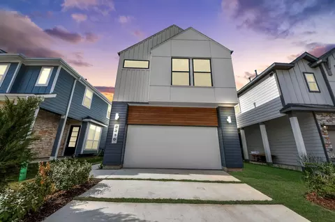 2216 Via Cami, Houston, TX 77051