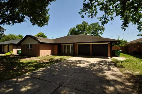 7634 Wynlea St, Houston, TX 77061