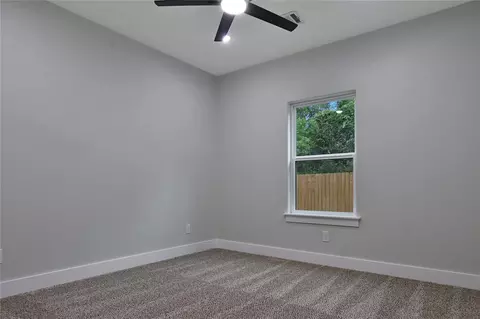 Bedroom - 14833 Pine Dr, Conroe, TX 77302 photo 3 of 3