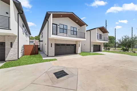 Exterior - 1811 N Spring Dr #7, Spring, TX 77373 photo 2 of 4