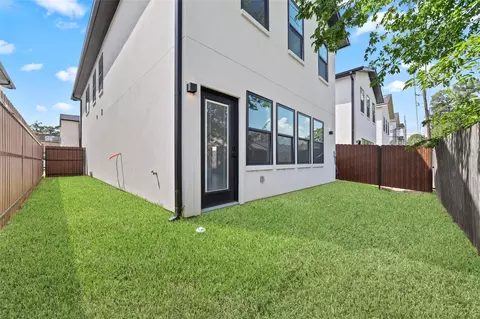 Exterior - 1811 N Spring Dr #7, Spring, TX 77373 photo 4 of 4