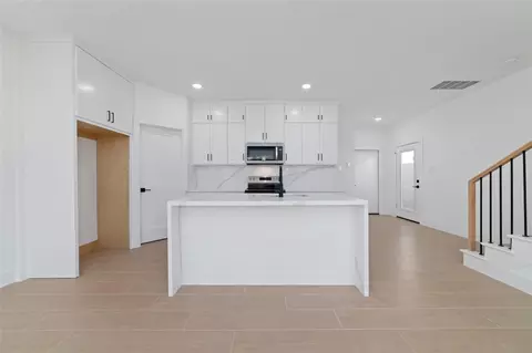 Other - 1811 N Spring Dr #7, Spring, TX 77373 photo 1 of 4
