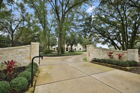 15601 Brown Rd, Tomball, TX 77377