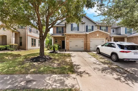 7911 Barnes Ridge Ln, Houston, TX 77072