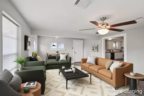 102 22nd St N, Texas City, TX 77590