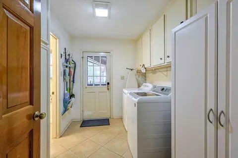 Other - 5527 Glenmere Ln, Spring, TX 77379 photo 6 of 9
