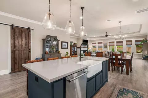 Kitchen - 2114 Gadwall Dr, Conroe, TX 77384 photo 3 of 4
