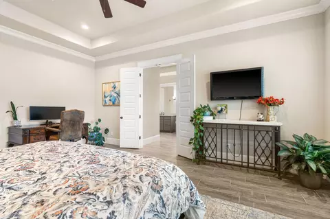Bedroom - 2114 Gadwall Dr, Conroe, TX 77384 photo 2 of 6