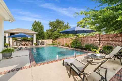 Exterior - 2114 Gadwall Dr, Conroe, TX 77384 photo 9 of 14