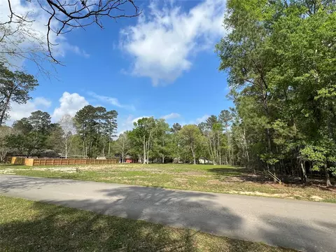 2607 Roman Forest Blvd, New Caney, TX 77357