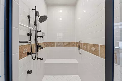 Bath - 18503 Cabaniss Cir, Spring, TX 77379 photo 3 of 3