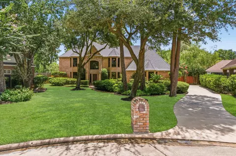 Exterior - 18503 Cabaniss Cir, Spring, TX 77379 photo 2 of 4