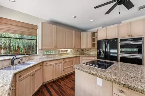 Kitchen - 18503 Cabaniss Cir, Spring, TX 77379 photo 5 of 5