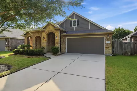 13739 Slate Mountain Ln, Houston, TX 77044