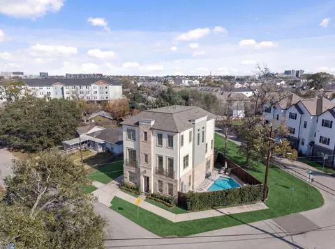 1801 W 14th 12 St, Houston, TX 77008