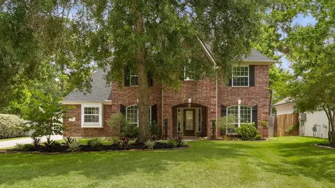 26 Monet Bend Pl, The Woodlands, TX 77382