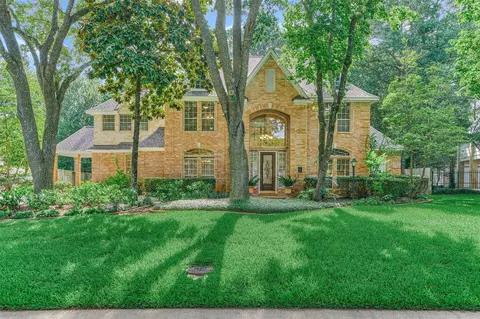 11 Turtle Rock Ct, The Woodlands, TX 77381