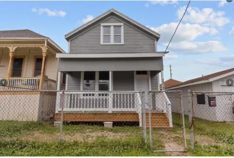 3312 Sealy St #AB, Galveston, TX 77550
