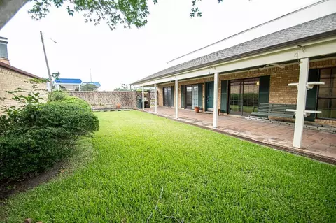 2953 39th St, Port Arthur, TX 77642
