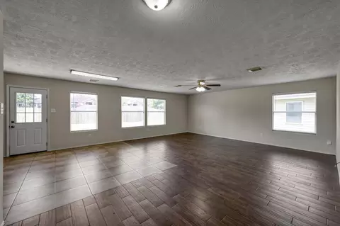 Living - 23919 Kingbriar Dr, Spring, TX 77373 photo 4 of 9