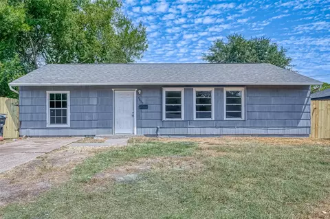 5859 Westover St, Houston, TX 77033