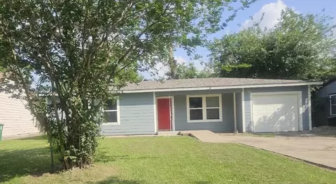 7338 Bigwood St, Houston, TX 77016