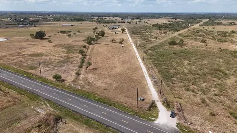 14777 Fm 359 Rd, Hempstead, TX 77445 photo 6