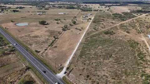 14777 Fm 359 Rd, Hempstead, TX 77445 photo 2
