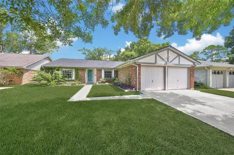 807 Richvale Ln, Houston, TX 77062