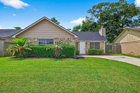 12307 Kings Chase Dr, Houston, TX 77044