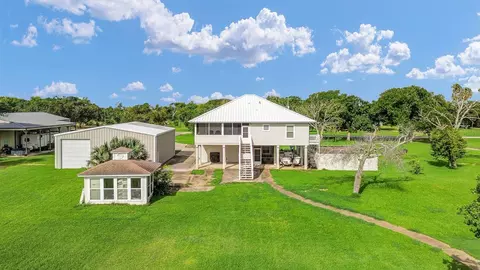 5256 County Road 469, Brazoria, TX 77422