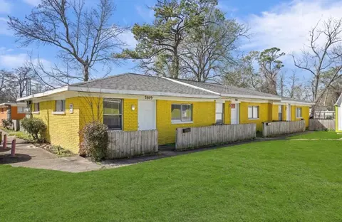 7809 Glass St, Houston, TX 77016