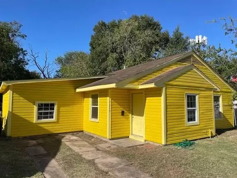 7210 Kassarine Pass, Houston, TX 77033