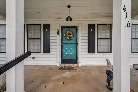 Exterior - 416 E Caney St, Wharton, TX 77488 photo 3 of 9