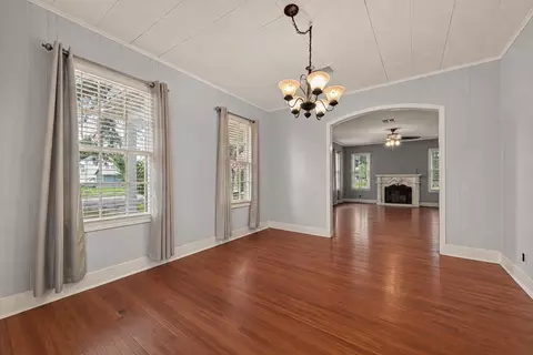 Living - 416 E Caney St, Wharton, TX 77488 photo 4 of 4