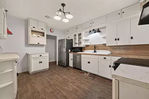 Kitchen - 416 E Caney St, Wharton, TX 77488 photo 1 of 4
