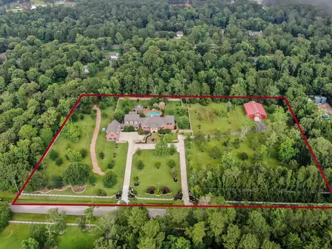 9310 Diamante Dr, Magnolia, TX 77354