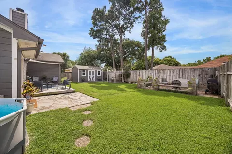 Exterior - 3115 Georgia Pine Dr, Spring, TX 77373 photo 3 of 5