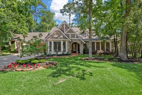 10 Cape Chestnut Dr, Spring, TX 77381