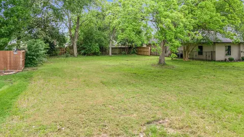 1916 Springrock Ln, Houston, TX 77080