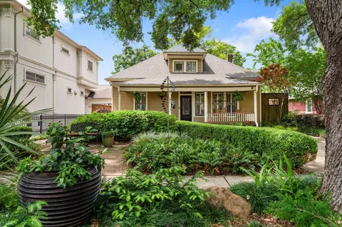 1421 Columbia St, Houston, TX 77008