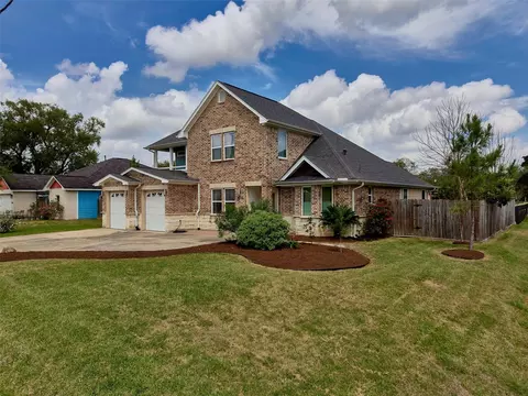 4219 Redbud St SW, Houston, TX 77051