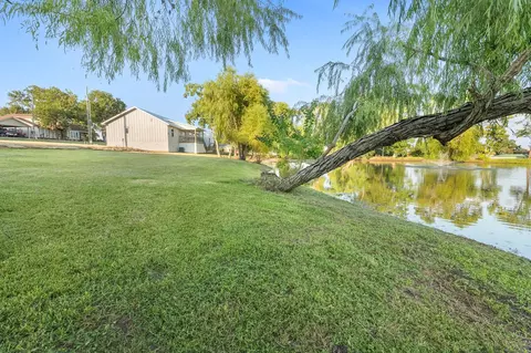 Exterior - 90 Coolcrest Dr, Point Blank, TX 77364 photo 7 of 10
