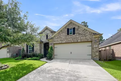 127 Forest Heights Ln, Montgomery, TX 77316