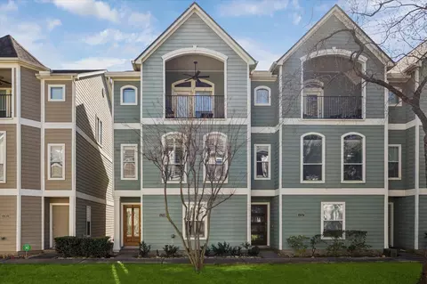 1259 W 17th St, Houston, TX 77008