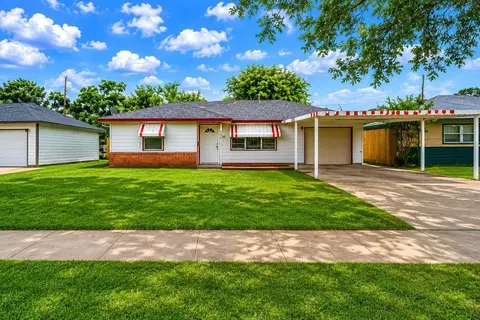 415 Gober St, Houston, TX 77017