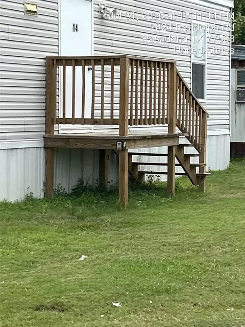 Exterior - 2824 Randolph Rd #14, Pasadena, TX 77503 photo 1 of 1