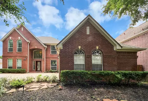 2011 Richland Ct, Sugar Land, TX 77478