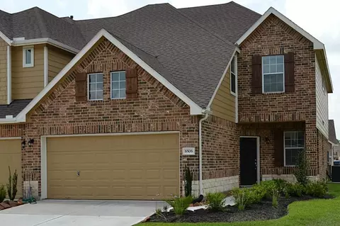 8506 Sunset Loch Dr, Spring, TX 77379